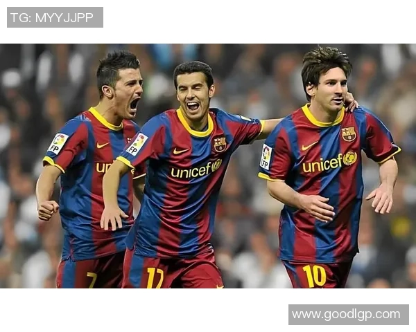 新世纪足球明星排名揭晓谁将成为足坛的传奇巨星与未来之星