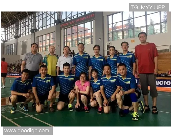 杭州羽毛球队与南京羽毛球队赛后战术分析与复盘探讨 杭州羽毛球队与南京羽毛球队赛后战术分析与复盘探讨