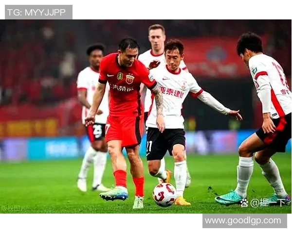 深圳排球队以55分领跑邀请赛积分榜展现强劲实力和竞争优势