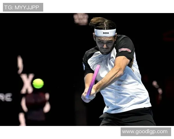 深圳网球队在全国网球节奏排行榜中荣登第六位展现出强大实力与潜力 深圳网球队在全国网球节奏排行榜中荣登第六位展现出强大实力与潜力