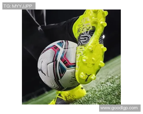 足球明星瞬间定格与动感音乐交融的完美视觉盛宴 足球明星瞬间定格与动感音乐交融的完美视觉盛宴