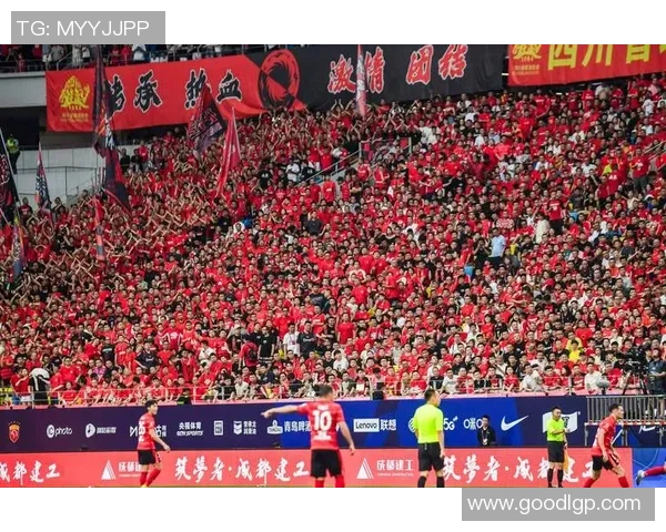 阿迪足球明星队携手打造全新足球盛宴引领未来体育潮流 阿迪足球明星队携手打造全新足球盛宴引领未来体育潮流