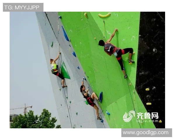 世界街舞大赛点评：北京攀岩队的灵活性表现