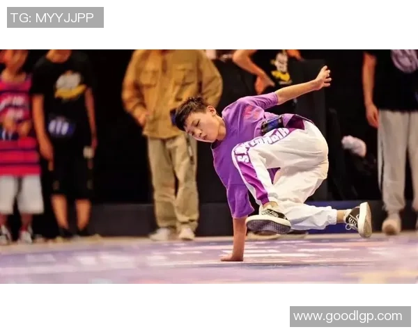 全国街舞大赛点评：深圳极限运动队的耐力表现