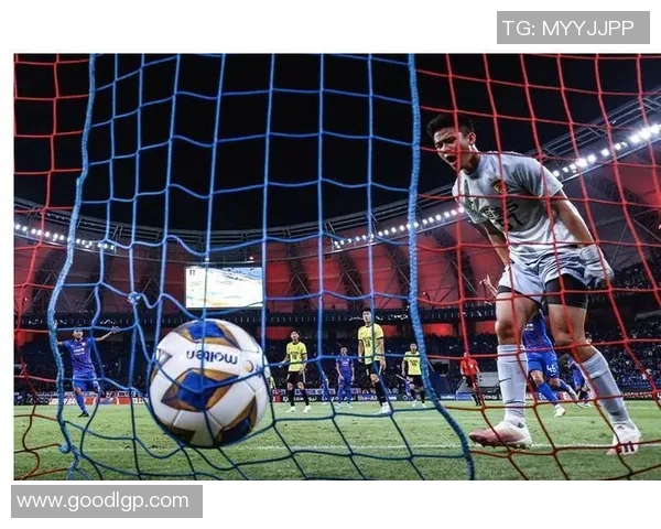 足球评论：广州足球队的反击得失_1